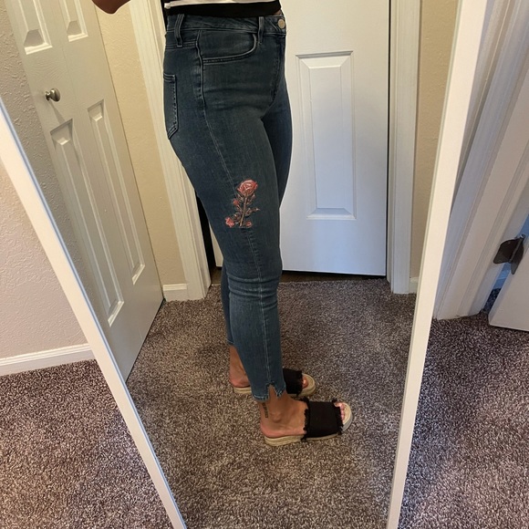 Jeans - Picture 4 of 5